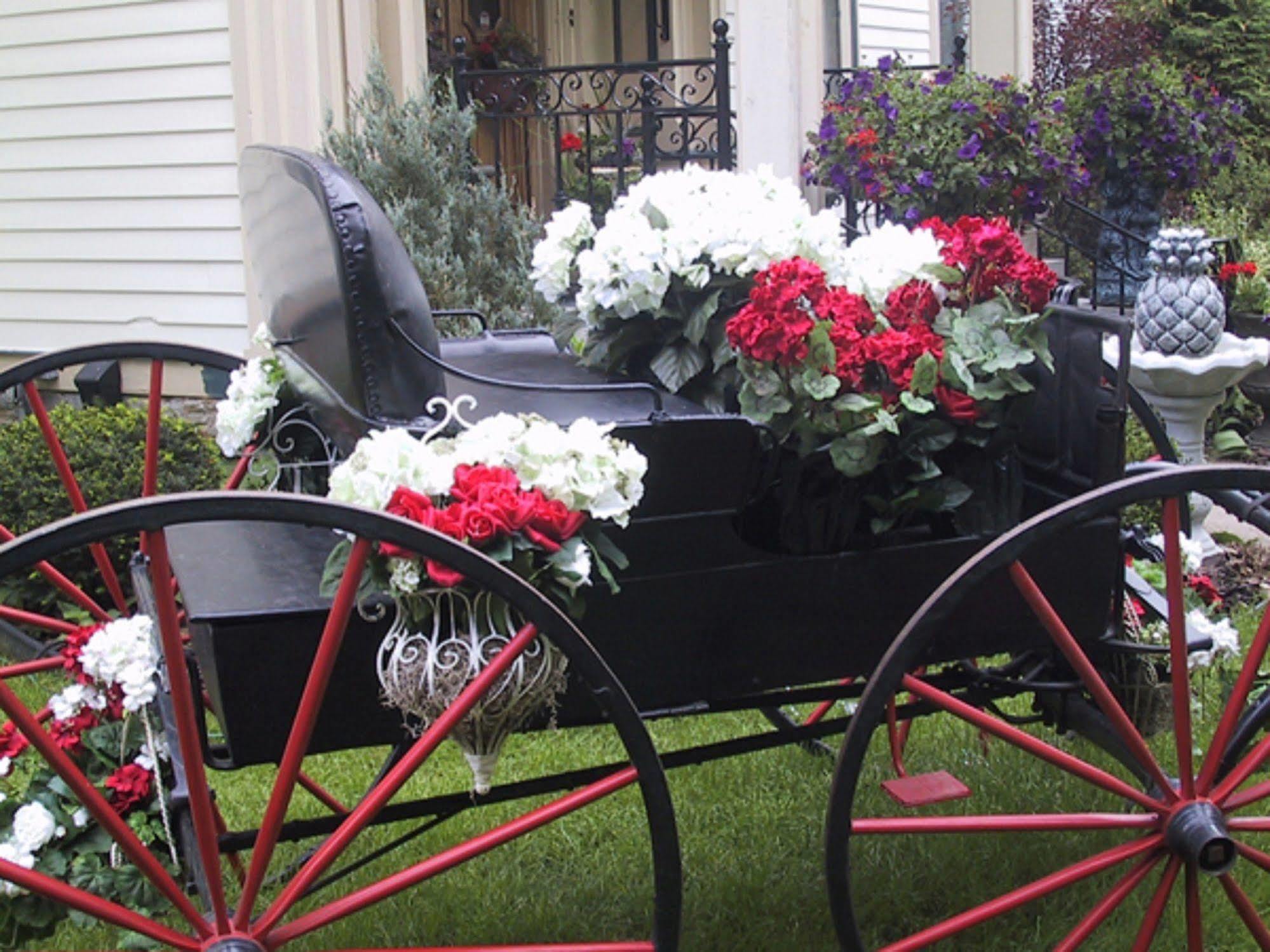 Bellinger Rose Bed & Breakfast Herkimer Exteriör bild
